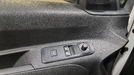 Peugeot Partner photo-10